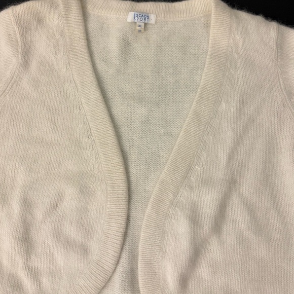 Escada Ivory Short-Sleeve Cropped Cardigan Sweater – Size XL - Picture 9 of 9